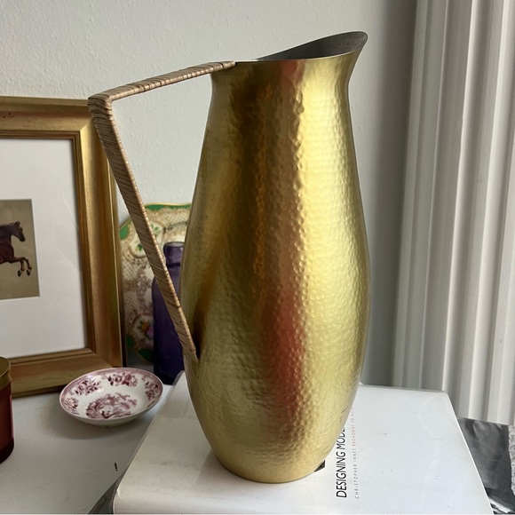 Anthropologie Hearthside Hammered Brass Tone Rattan Handle Pitcher Jug - Picture 4 of 10